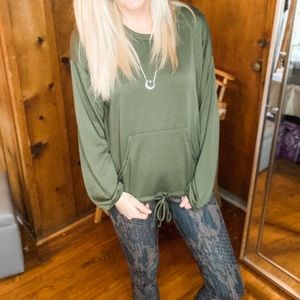 Agnes & Dora Blouson Pullover